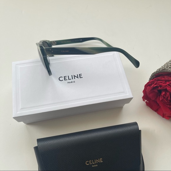 Celine 58mm Round Sunglasses New In Case & Box’s - Comes With Cleaning Cloth - Picture 4 of 15